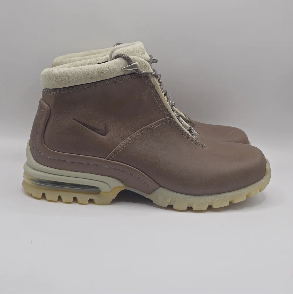 Nike Mens Boots Air Primo